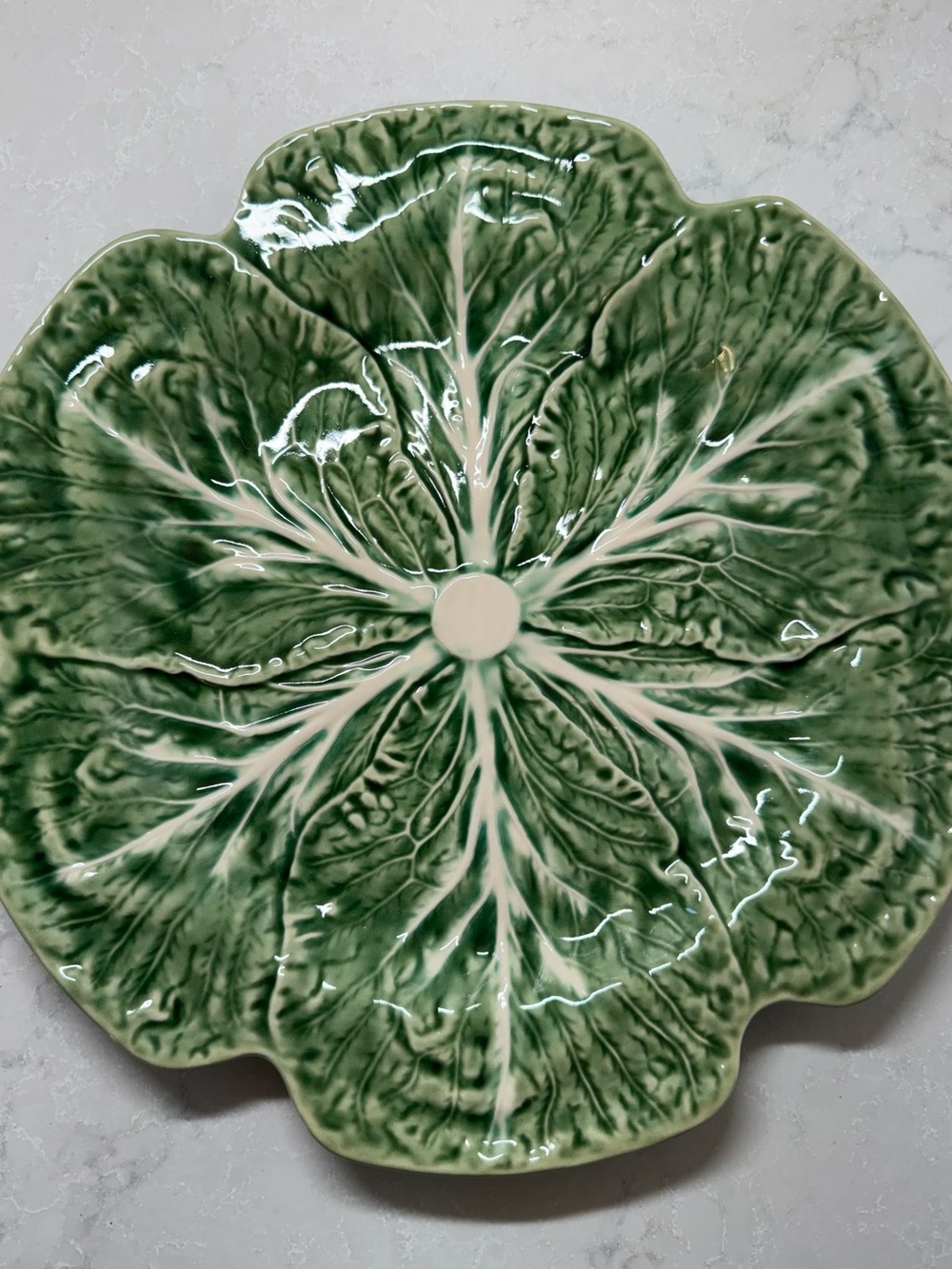 Bordallo Pinheiro Majolica Ceramic Plate Green Cabbage Leaf 12”